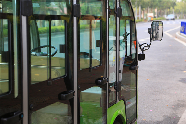 17座電動觀光車-門 17座電動觀光車-門