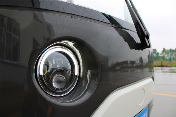 11座電動(dòng)游覽觀光車-大燈 11座電動(dòng)游覽觀光車-大燈