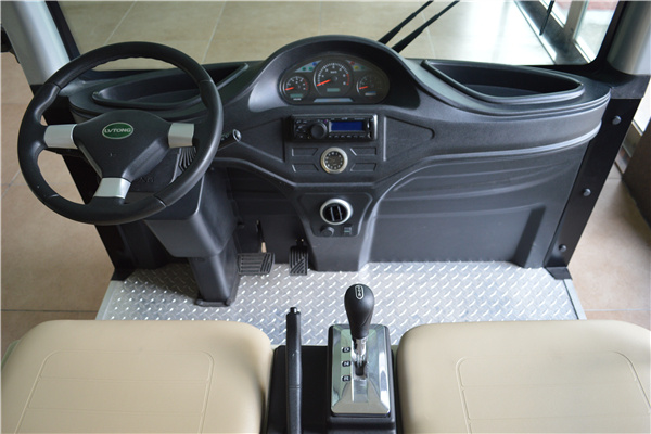 八座旅游電動觀光車-駕駛室 八座旅游電動觀光車-駕駛室